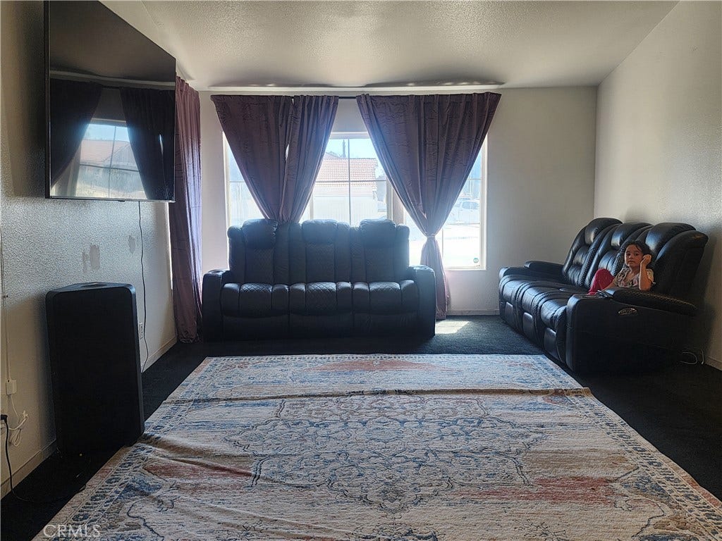 1069 Fig, San Jacinto, CA 92582