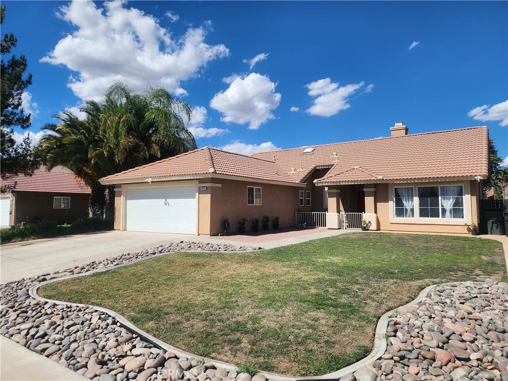 1069 Fig, San Jacinto, CA 92582