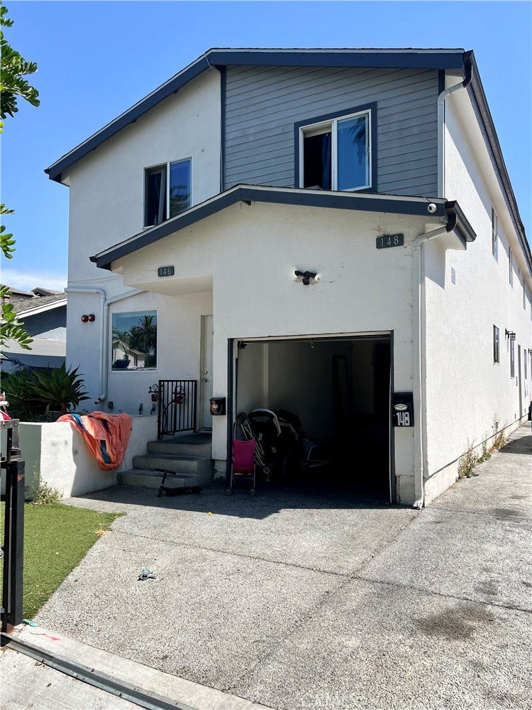 Property photo for 146 E 94th Street, Los Angeles, CA