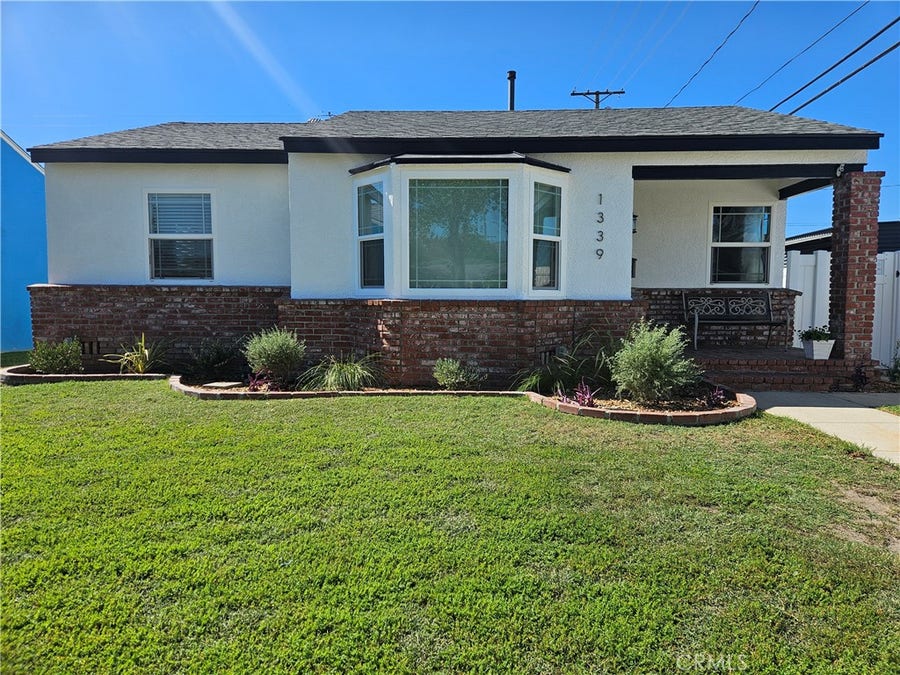 Property photo for 1339 N Kenwood, Burbank, CA