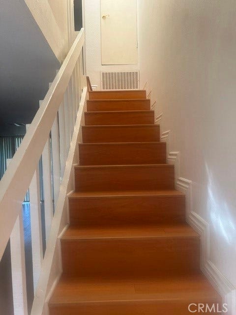 12750 Centralia, #30, Lakewood, CA 90715 Stairway