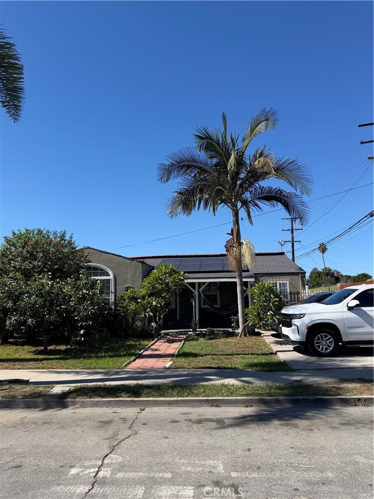 Property photo for 221 N Pearl, Compton, CA