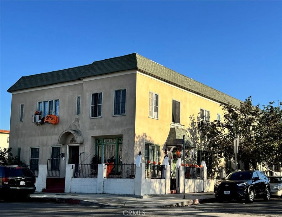 Property photo for 1400 S Oxford, Los Angeles, CA