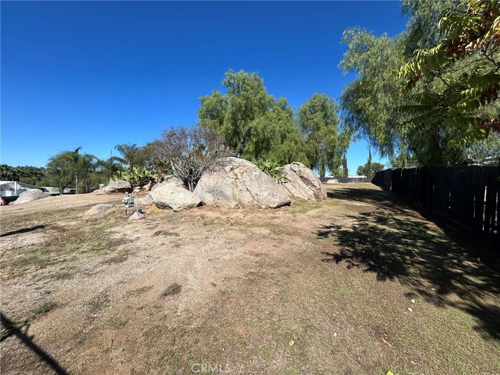 20895 Perry Street, Perris, CA 92570 20895 Perry Street, Perris, CA 92570