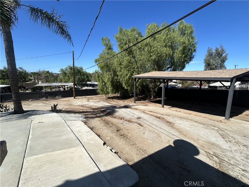 20895 Perry Street, Perris, CA 92570 20895 Perry Street, Perris, CA 92570
