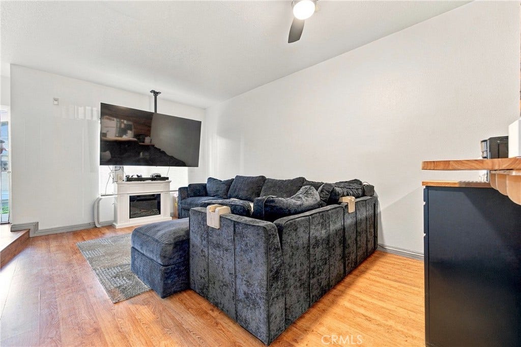 926 W Philadelphia, #R99, Ontario, CA 91762 926 W Philadelphia, #R99, Ontario, CA 91762