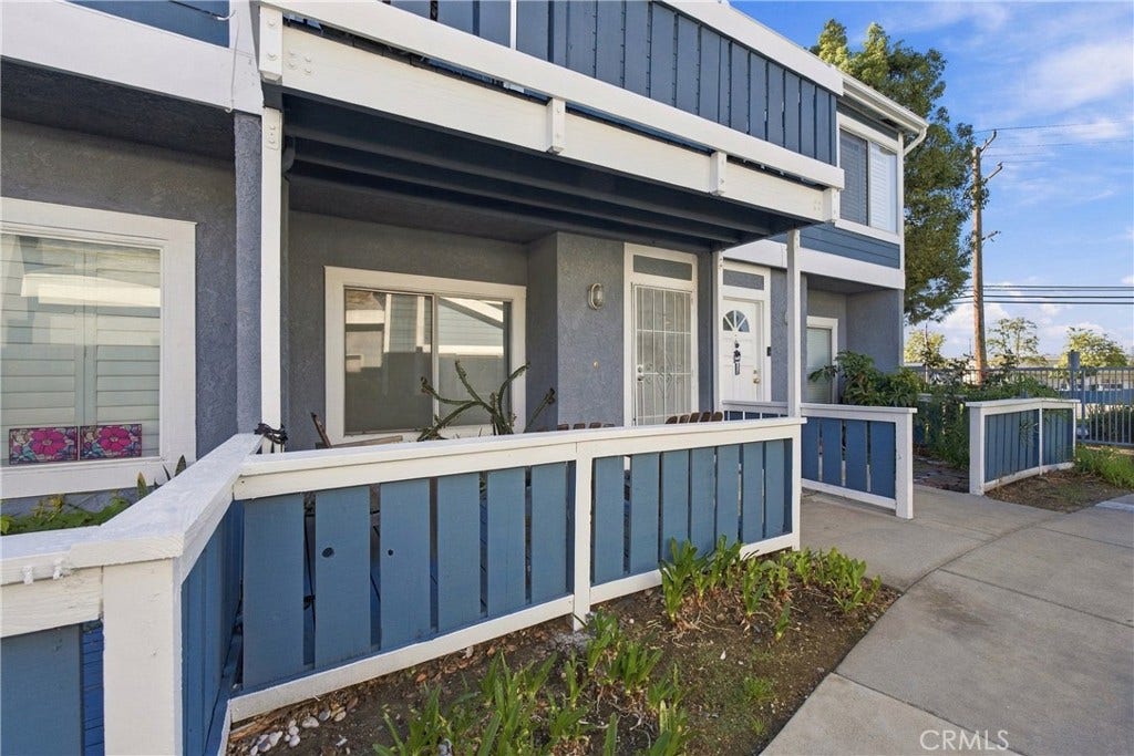 926 W Philadelphia, #R99, Ontario, CA 91762 926 W Philadelphia, #R99, Ontario, CA 91762