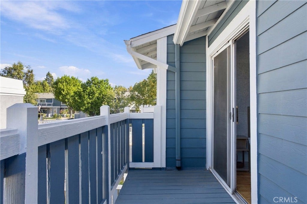 926 W Philadelphia, #R99, Ontario, CA 91762 926 W Philadelphia, #R99, Ontario, CA 91762