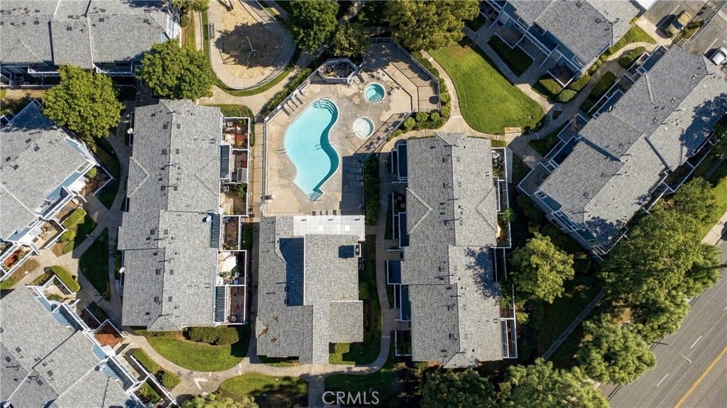 926 W Philadelphia, #R99, Ontario, CA 91762 926 W Philadelphia, #R99, Ontario, CA 91762