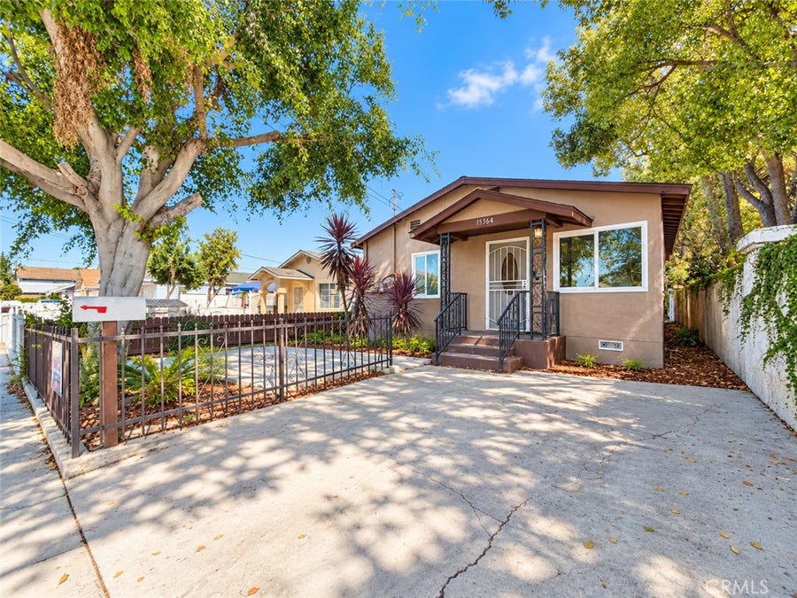 Property photo for 15364 Naranja, Paramount, CA