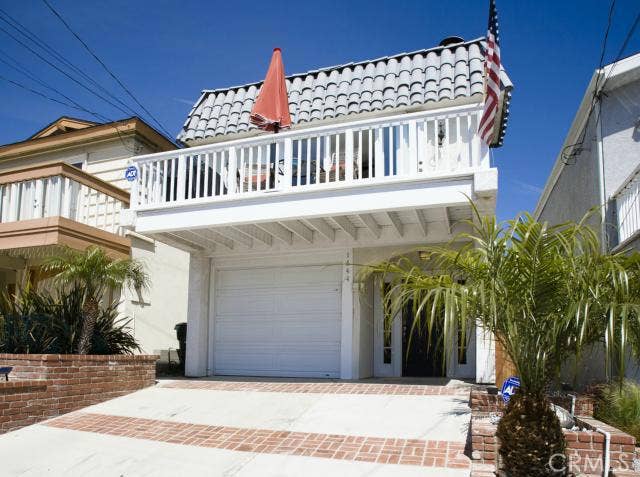 Property photo for 1644 Steinhart Avenue, Redondo Beach, CA
