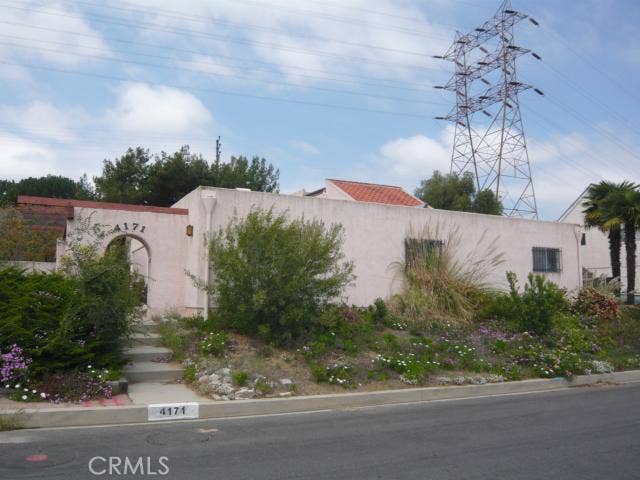 Property photo for 4171 S Cloverdale Avenue, Park Hills Heights, CA