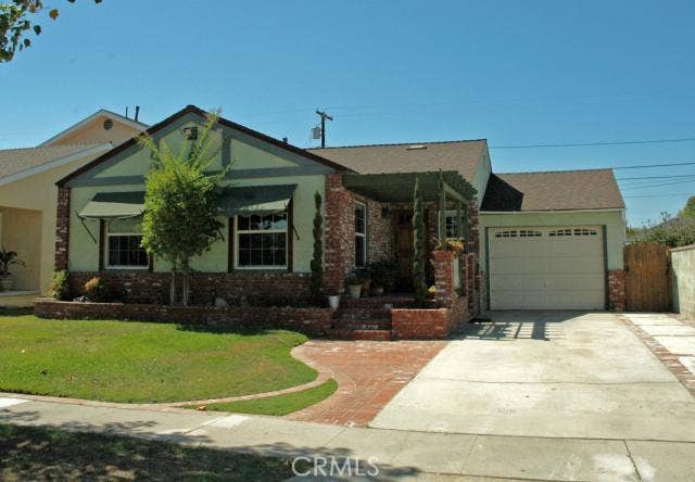 Property photo for 5533 Castana Avenue, Lakewood, CA