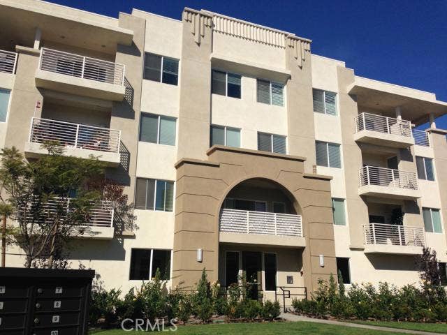 Property photo for 13124 Central Avenue, #302, Hawthorne, CA
