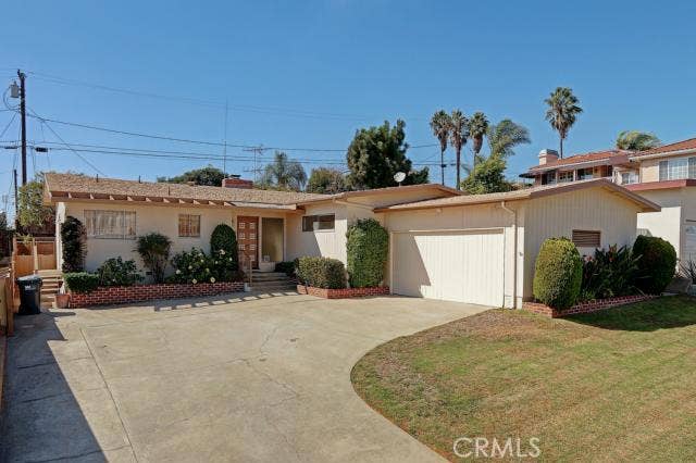 Property photo for 429 Altura Way, Manhattan Beach, CA