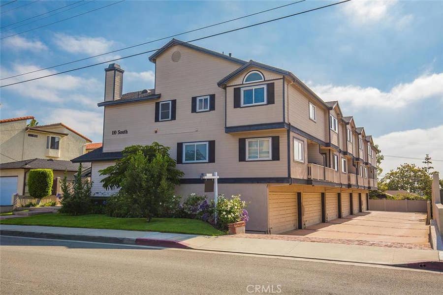 Property photo for 110 S Prospect Avenue, #4, Redondo Beach, CA