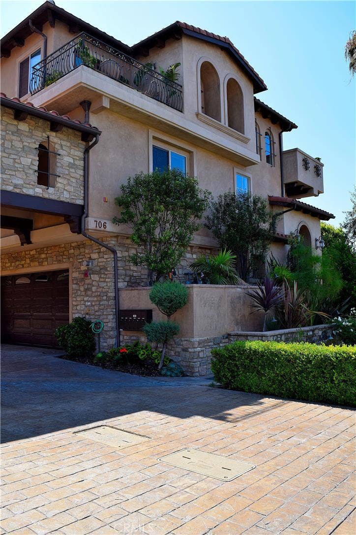 Property photo for 706 S Pacific Coast, #D, Redondo Beach, CA