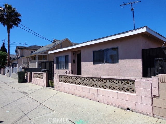 Property photo for 256 W 14th Street, San Pedro, CA