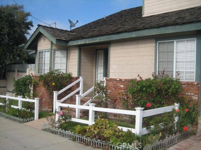 Property photo for 1004 Green Lane, Redondo Beach, CA