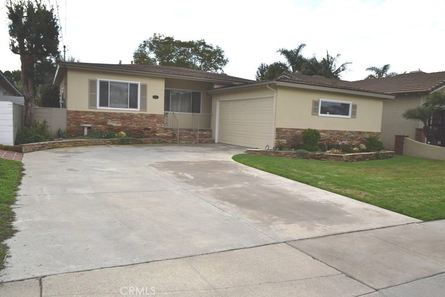 Property photo for 1502 E Sycamore Avenue, El Segundo, CA