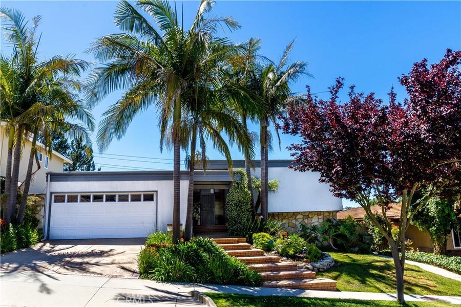 Property photo for 5672 Sunmist Drive, Rancho Palos Verdes, CA