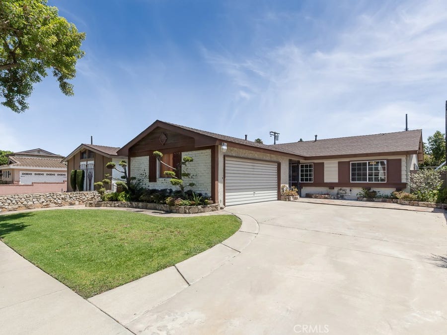 Property photo for 1420 Dolores Street W, Wilmington, CA