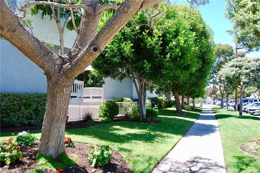 Property photo for 103 N Broadway, #D, Redondo Beach, CA