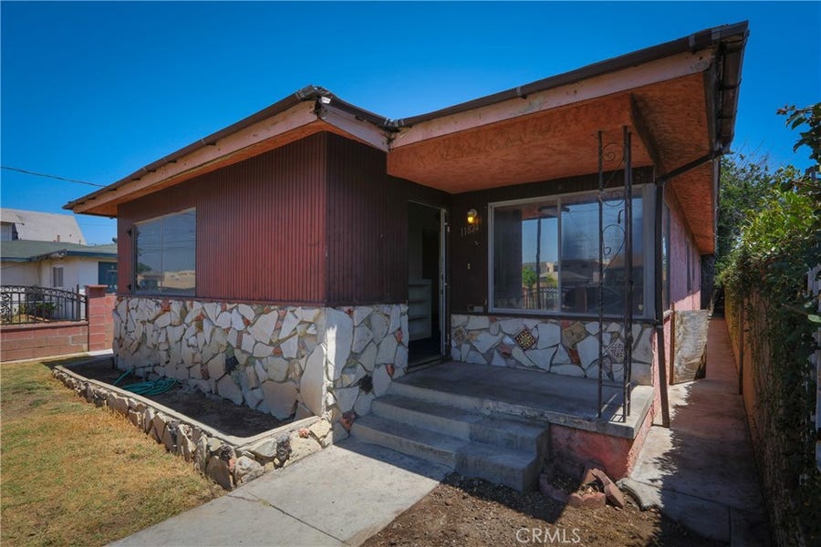 Property photo for 11824 Freeman Avenue, Hawthorne, CA