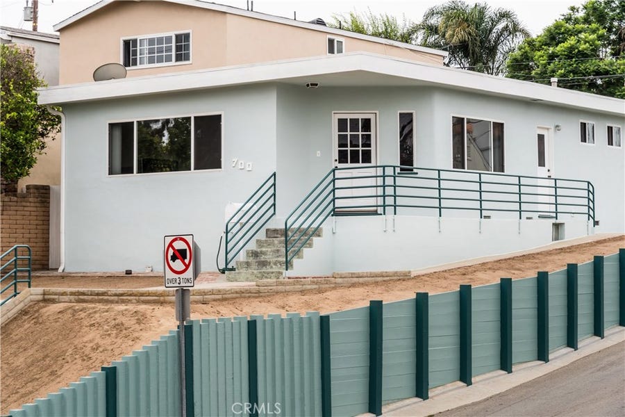 Property photo for 700 Rosecrans Avenue, Manhattan Beach, CA