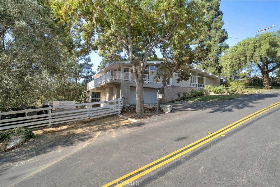 Property photo for 18 Ranchview Road, Rolling Hills Estates, CA