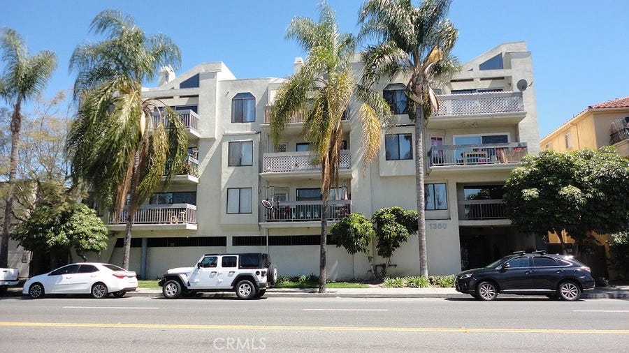 Property photo for 1360 Redondo Avenue, #202, Long Beach, CA