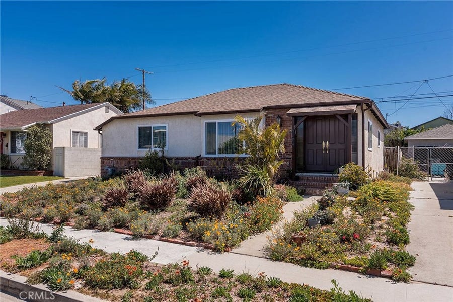 Property photo for 2104 Lynngrove Drive, Manhattan Beach, CA