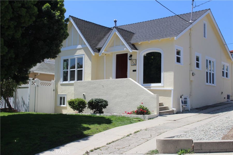 Property photo for 225 S La Alameda Avenue, San Pedro, CA