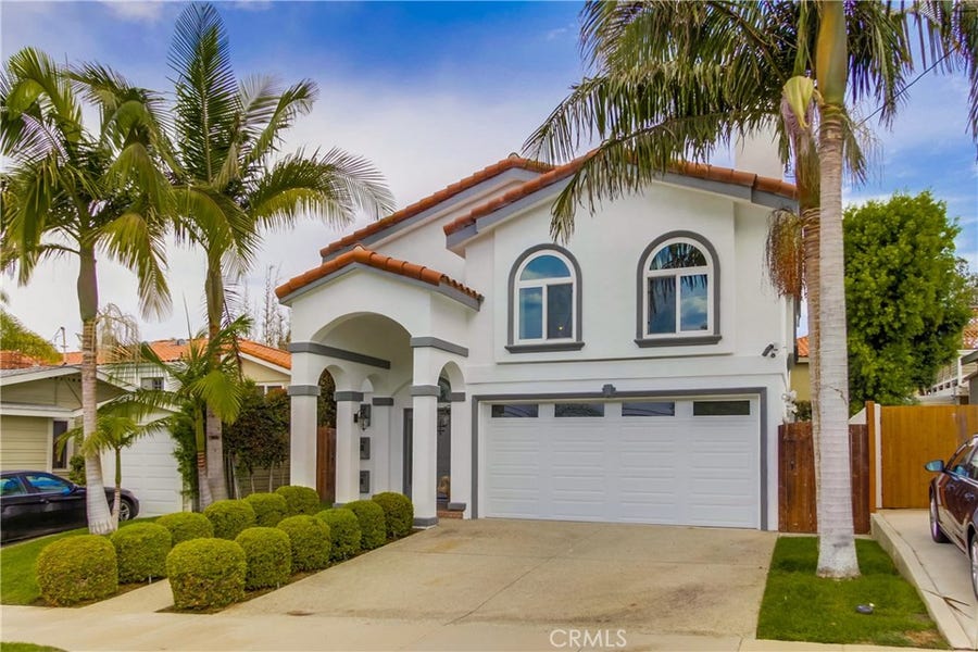 Property photo for 917 Emerald Street, Redondo Beach, CA
