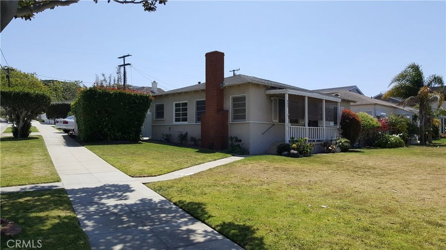 Property photo for 400 S Juanita Avenue, Redondo Beach, CA