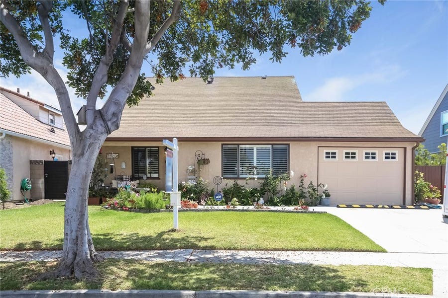 Property photo for 3820 W 180th Street, Torrance, CA
