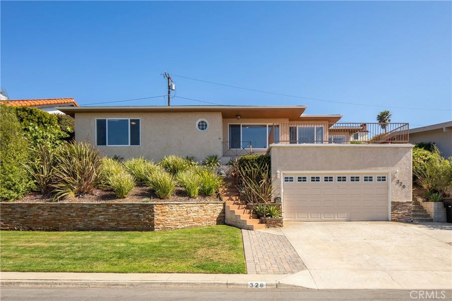 Property photo for 320 Calle Mayor, Redondo Beach, CA