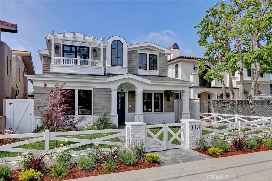 Property photo for 713 35th Street, Manhattan Beach, CA