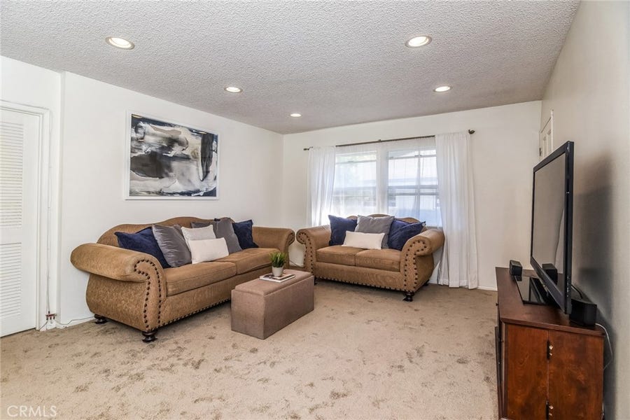 Property photo for 5833 Bowcroft Street, #3, Park Hills Heights, CA