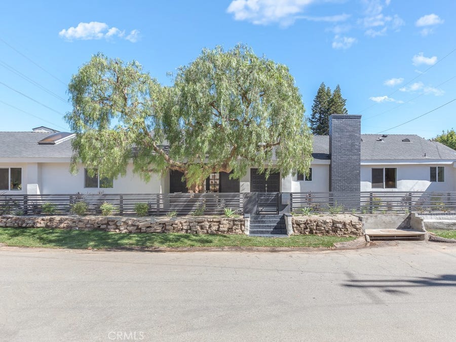 Property photo for 3616 Laurel Avenue, Manhattan Beach, CA