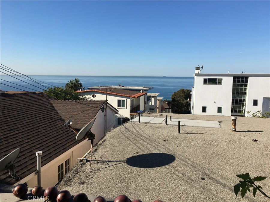 Property photo for 2911 Crest Avenue, #B, Manhattan Beach, CA