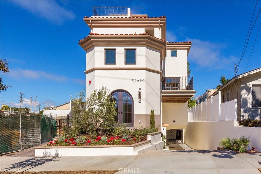 Property photo for 526 N ELENA Avenue, #B, Redondo Beach, CA