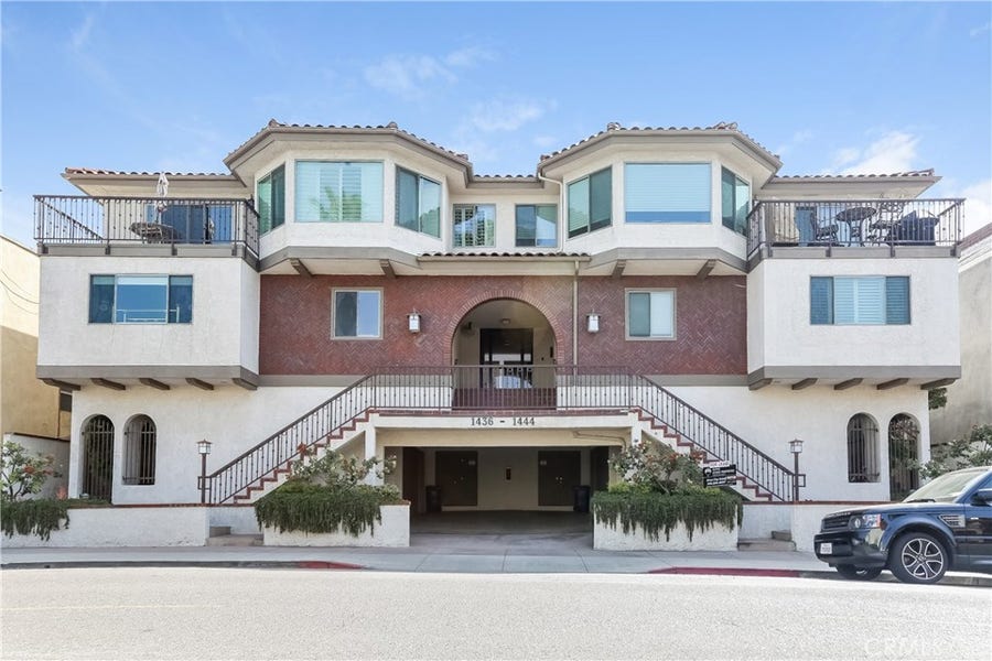 Property photo for 1444 Manhattan Avenue, #3, Hermosa Beach, CA