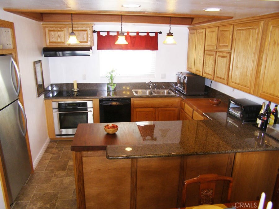Property photo for 323 S Broadway, #2, Redondo Beach, CA