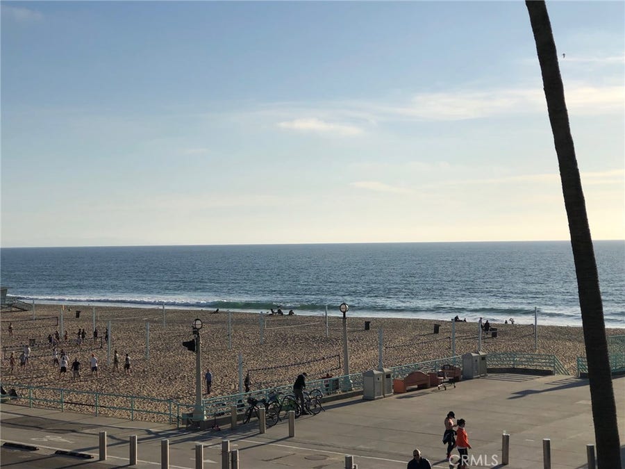 Property photo for 120 12th Street, #2, Manhattan Beach, CA