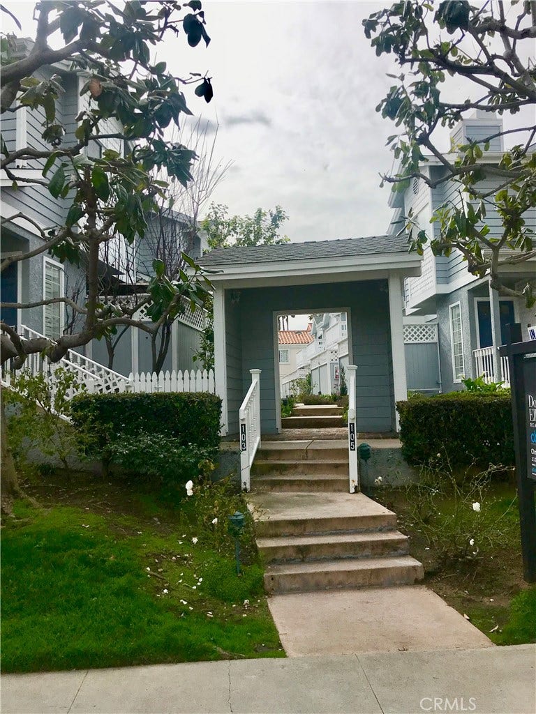 Property photo for 105 N Broadway, #E, Redondo Beach, CA
