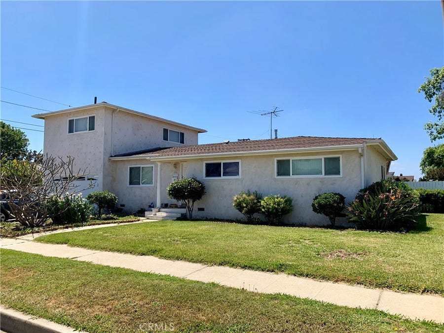 Property photo for 1034 W 187th Street, Gardena, CA