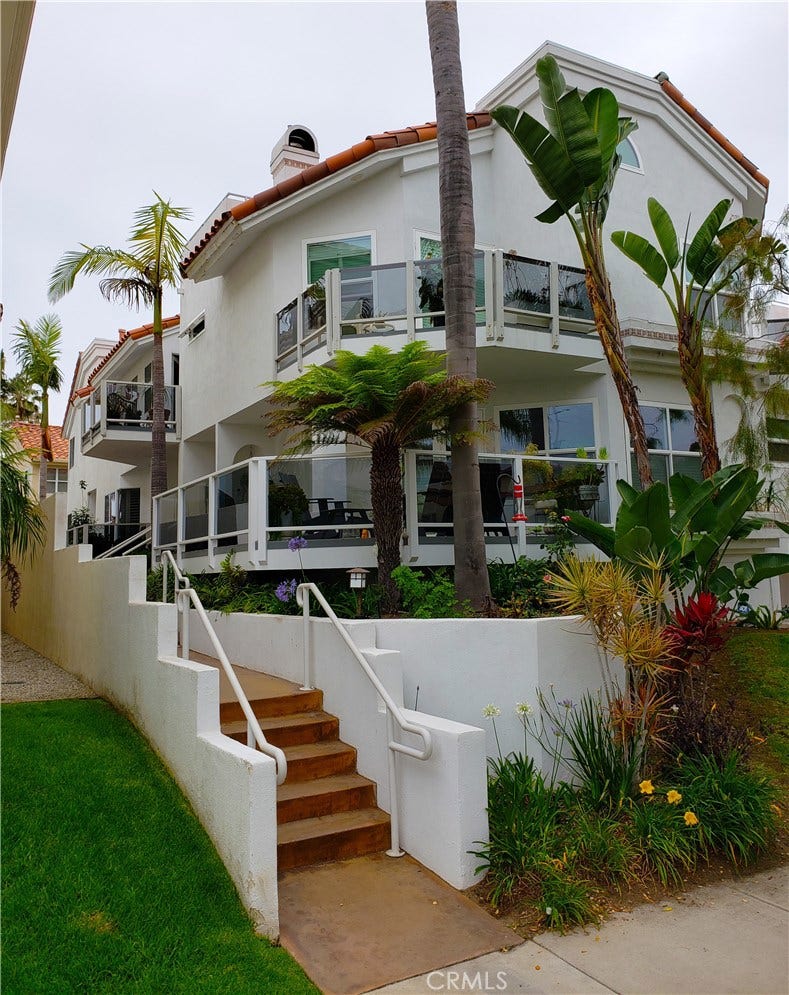 Property photo for 727 S Broadway, #E, Redondo Beach, CA