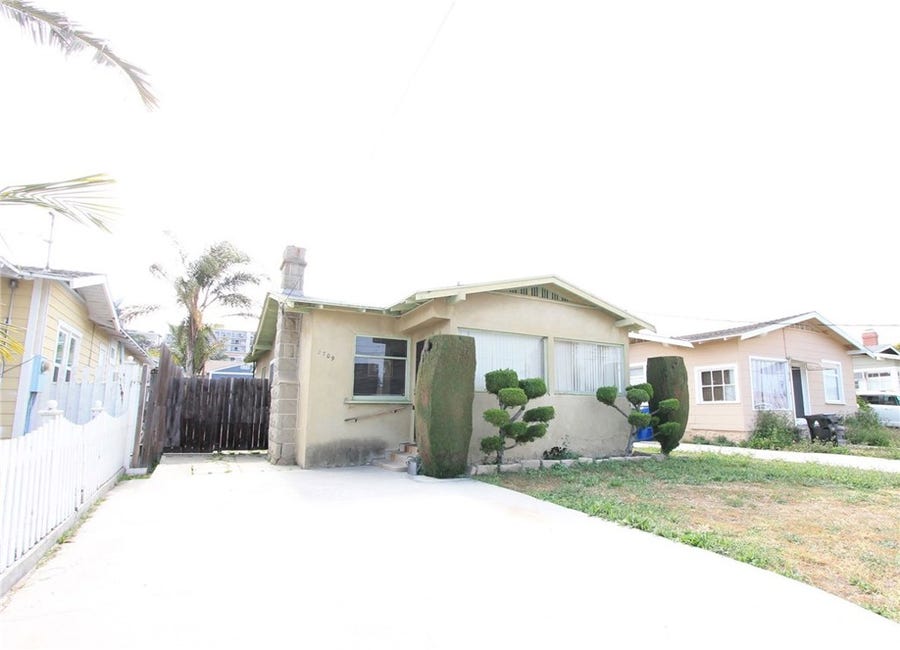 Property photo for 2709 S Denison Avenue, San Pedro, CA