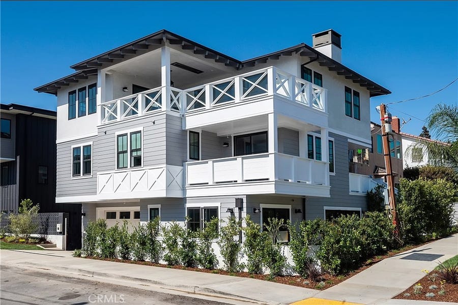 Property photo for 913 5th Street, Hermosa Beach, CA
